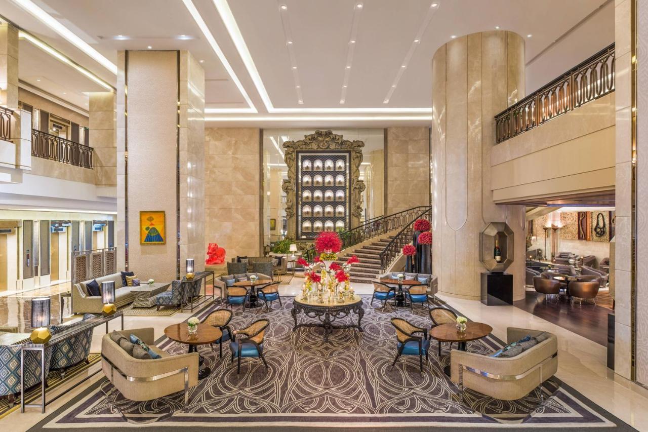Отель The St. Regis Мумбаи Экстерьер фото The lobby of the hotel