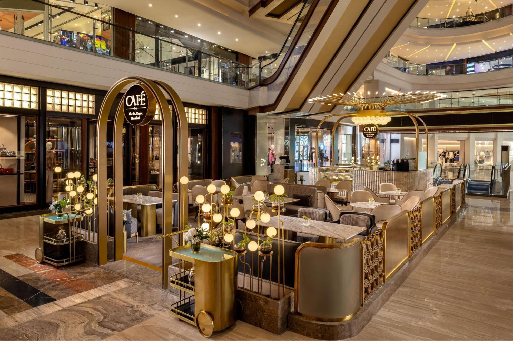 Отель The St. Regis Мумбаи Экстерьер фото Café by the Bay