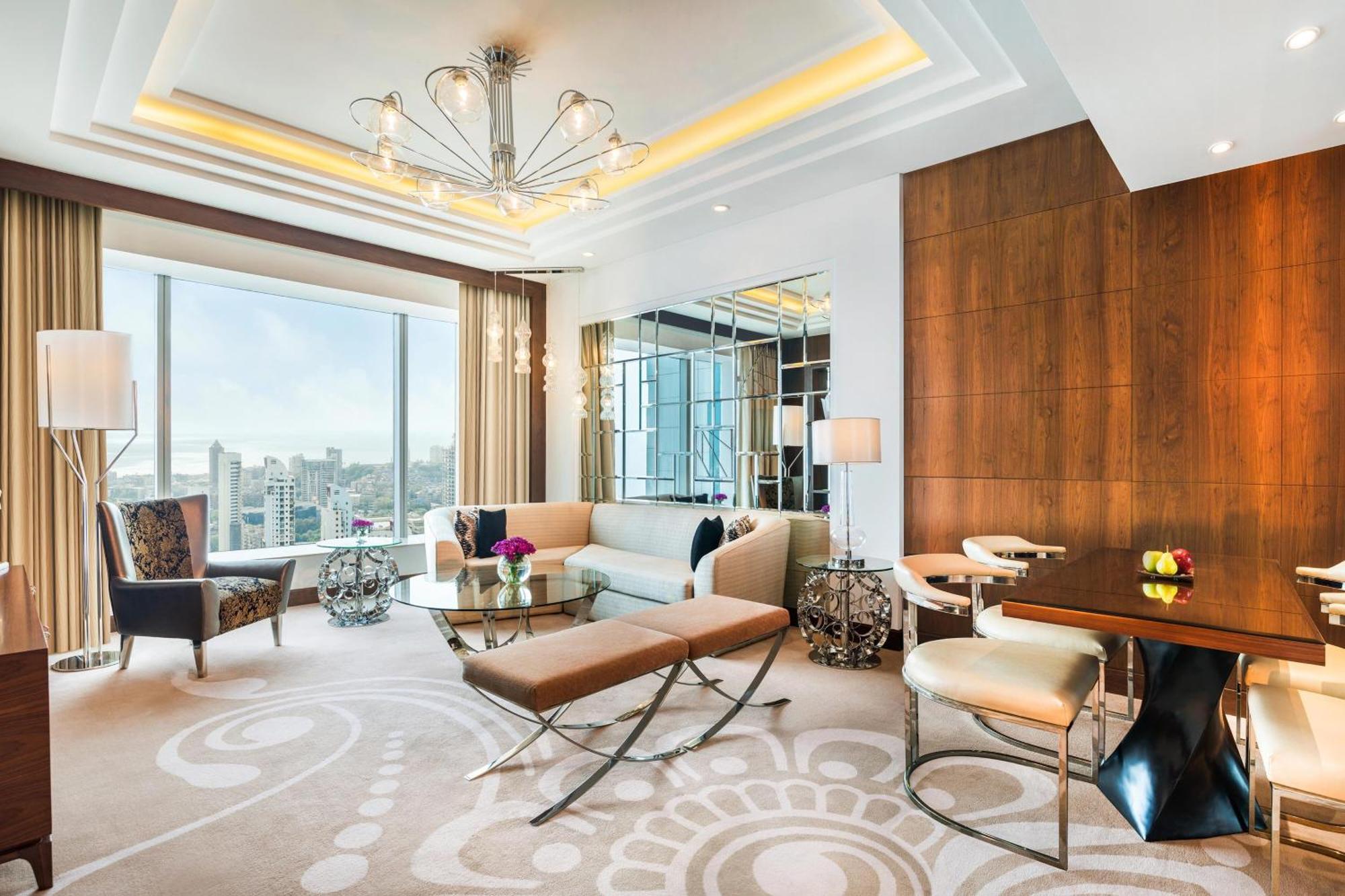 Отель The St. Regis Мумбаи Экстерьер фото A suite at the hotel
