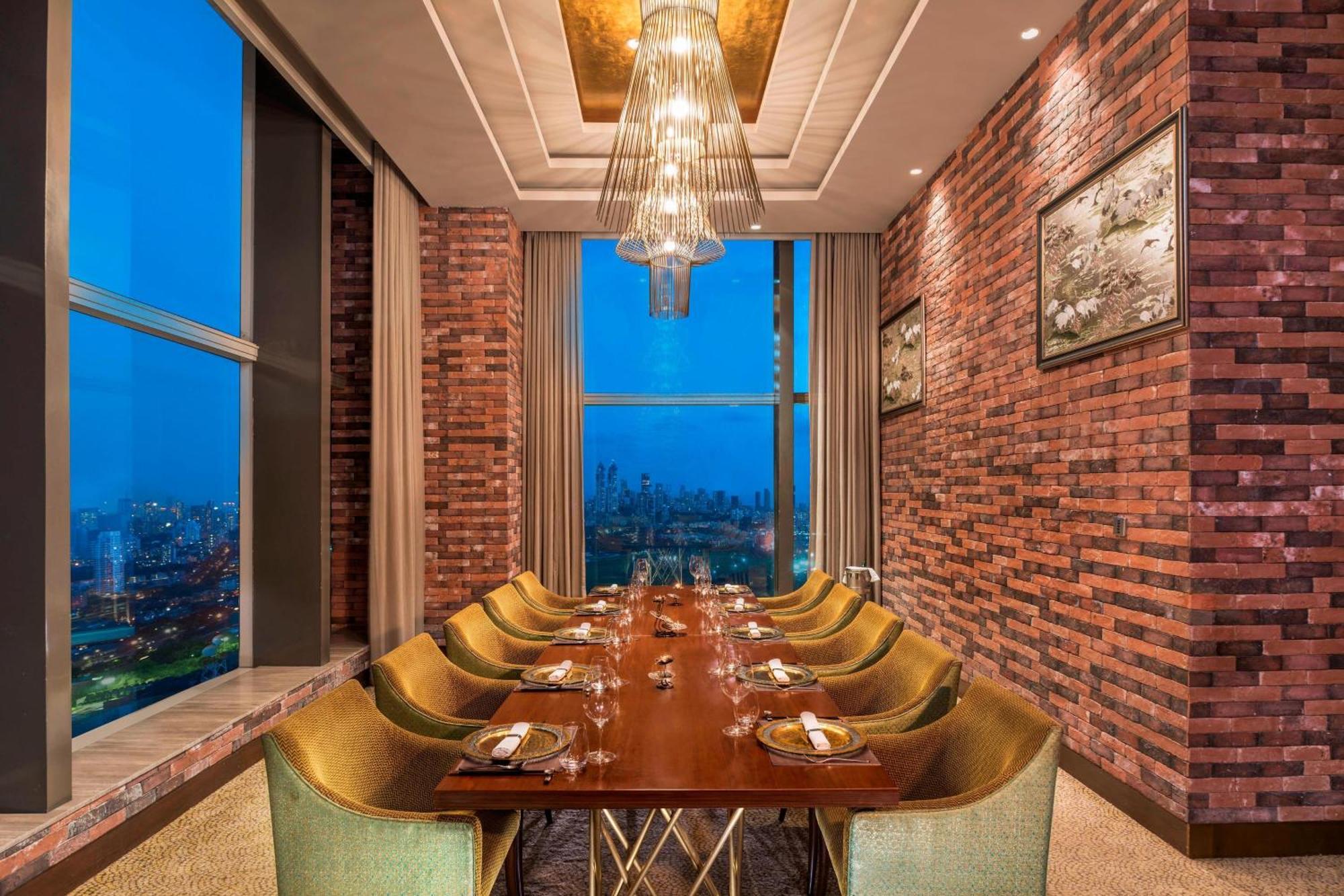 Отель The St. Regis Мумбаи Экстерьер фото The Private Dining Room at the restaurant